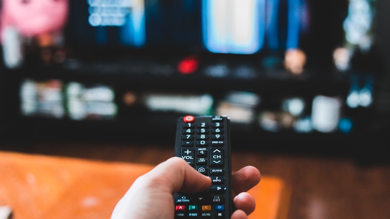 ソフトバンク光とJ:COMは併用できる？ネットとテレビの組み合わせ方・注意点をやさしく解説